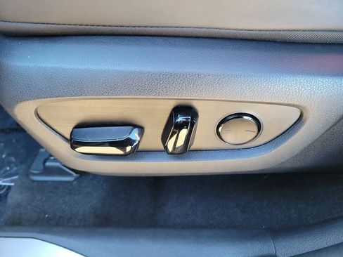 Used 2023 Lexus NX 250 FWD w/ Premium Package image 19