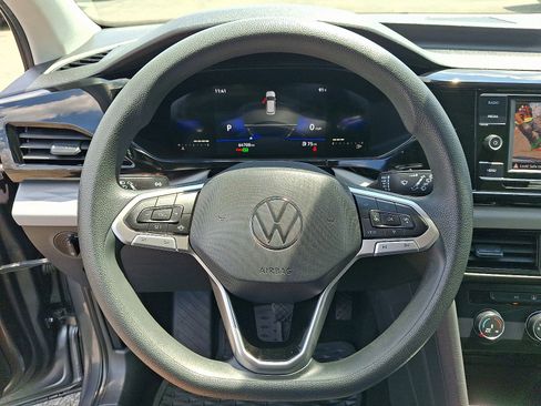 Used 2022 Volkswagen Taos S FWD image 19