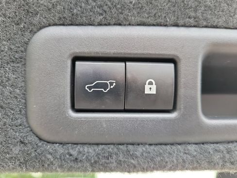 Used 2020 Lexus RX 350 F Sport w/ Accessory Package AWD/4WD image 30