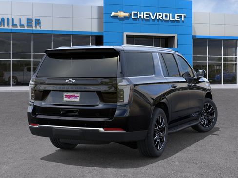 New 2026 Chevrolet Suburban LT w/ Comfort Package image 45