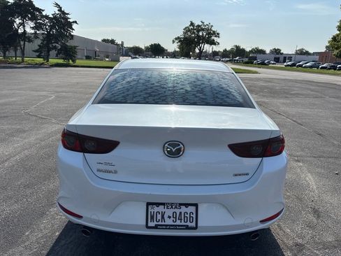 Used 2021 MAZDA MAZDA3 s FWD image 4