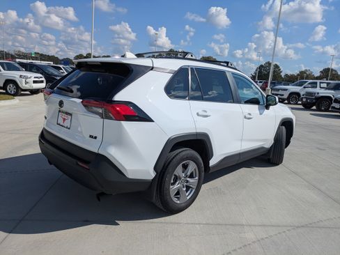 Certified 2025 Toyota RAV4 XLE image 7