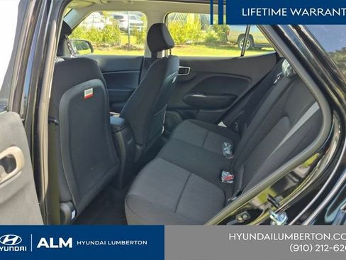 New 2026 Hyundai Venue SE FWD image 17