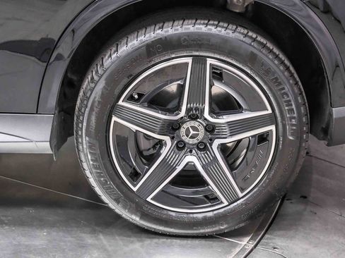 Certified 2026 Mercedes-Benz GLC 300 image 9
