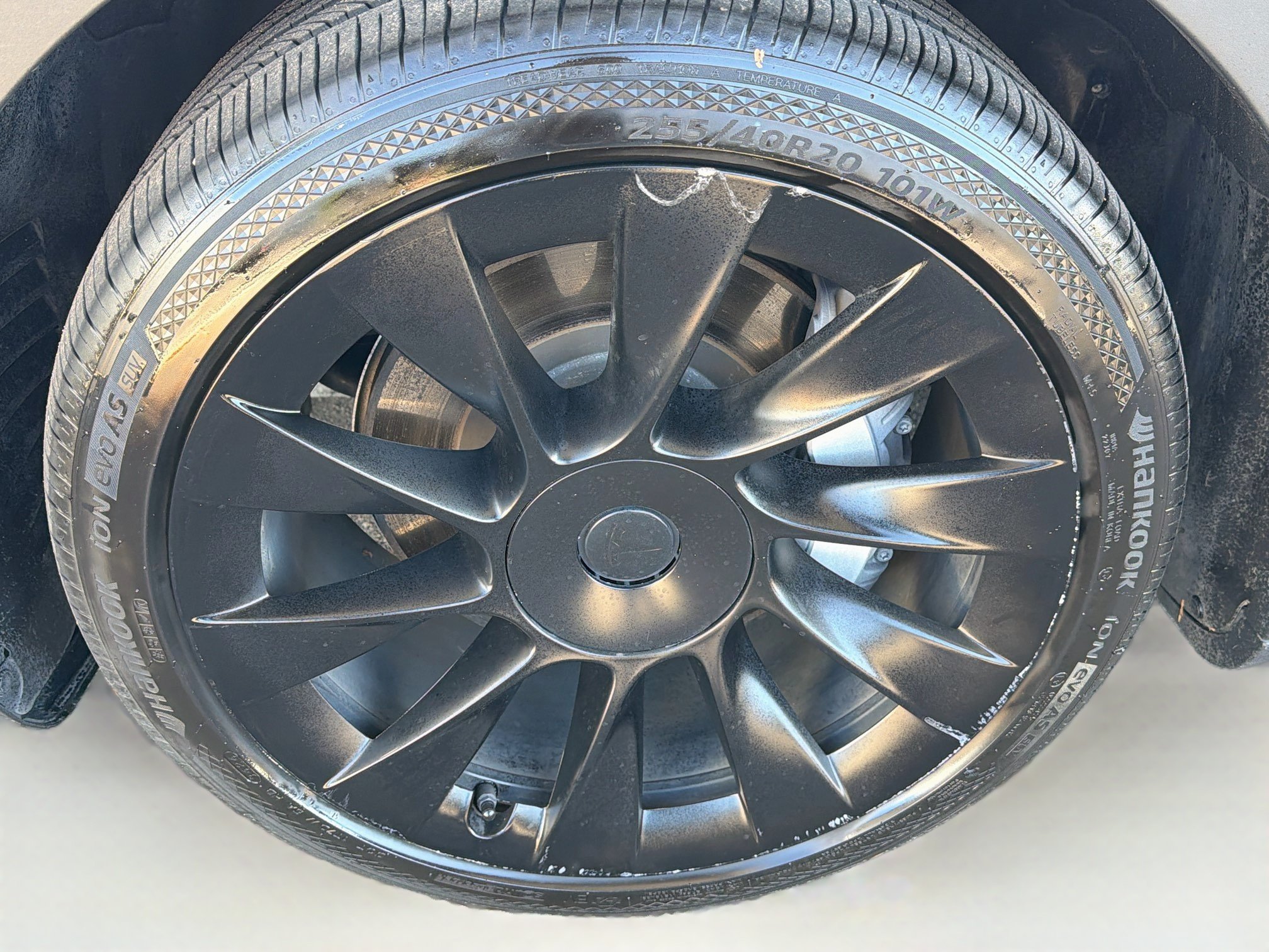 Used 2021 Tesla Model Y Long Range AWD/4WD image 11