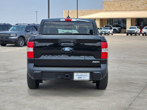 New 2026 Ford Maverick XLT w/ XLT Luxury Package FWD image 8