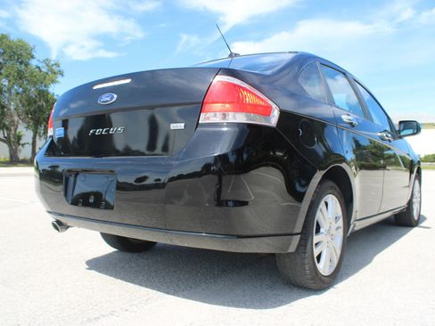 Used 2011 Ford Focus SEL w/ 301A Rapid Spec Order Code FWD image 24