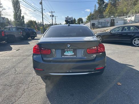 Used 2012 BMW 328i Sedan w/ Premium Pkg image 4