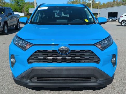 Used 2019 Toyota RAV4 XLE image 9