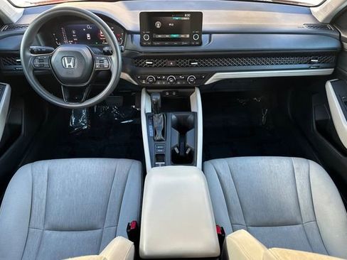 Used 2023 Honda Accord EX image 12