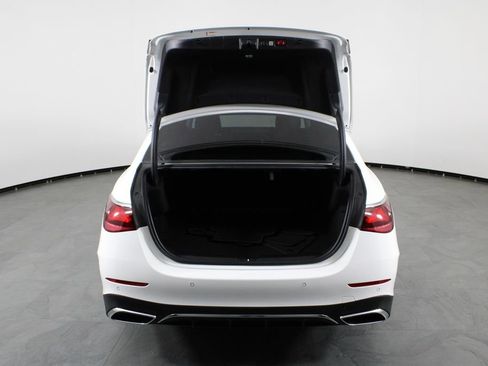 Used 2024 Mercedes-Benz E 350 4MATIC Sedan image 15