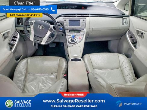 Used 2013 Toyota Prius Two FWD image 11