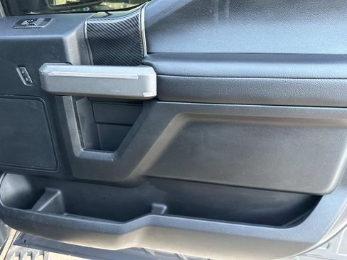 Used 2020 Ford F150 Raptor image 9