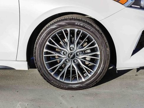 Used 2022 Kia Forte GT-Line image 11