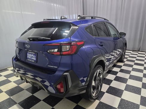 Used 2024 Subaru Crosstrek 2.5i Limited w/ Crosstrek Mirror Package AWD/4WD image 6