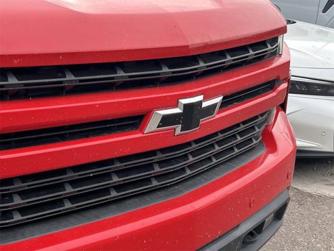 Used 2019 Chevrolet Silverado 1500 RST image 4