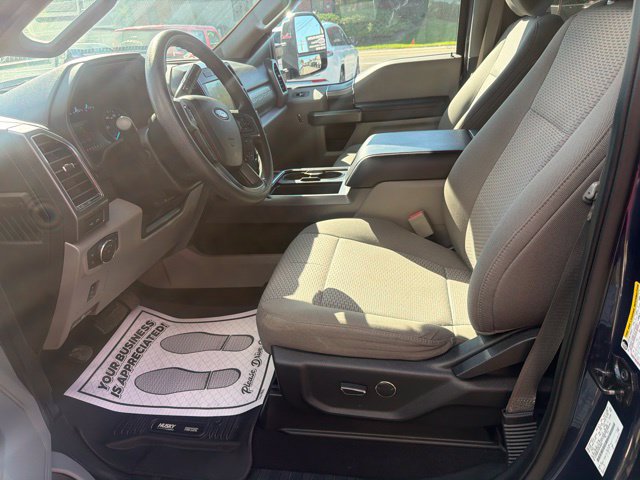Used 2019 Ford F250 XLT w/ XLT Premium Package AWD/4WD image 16