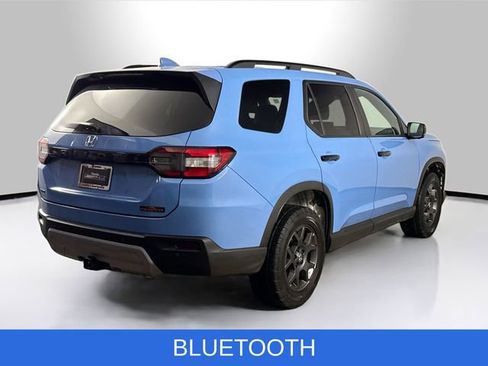 Certified 2024 Honda Pilot TrailSport image 16