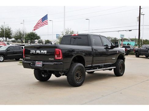 Used 2025 RAM 2500 Laramie image 5