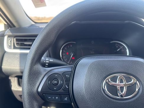 Used 2025 Toyota RAV4 LE image 11