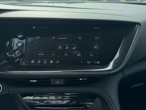 Used 2023 Buick Envision Essence image 12
