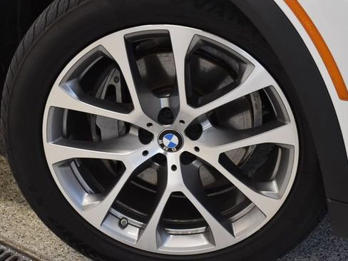 Used 2026 BMW X5 xDrive40i AWD/4WD image 29