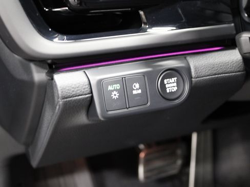 Certified 2025 Porsche Panamera 4 image 26