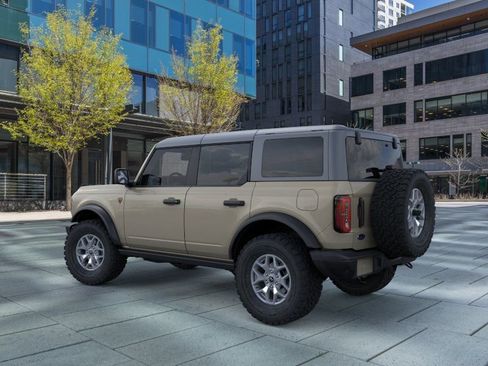 New 2025 Ford Bronco Badlands AWD/4WD image 4