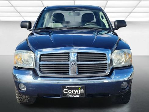 Used 2005 Dodge Dakota Laramie w/ Trailer Tow Group AWD/4WD image 6