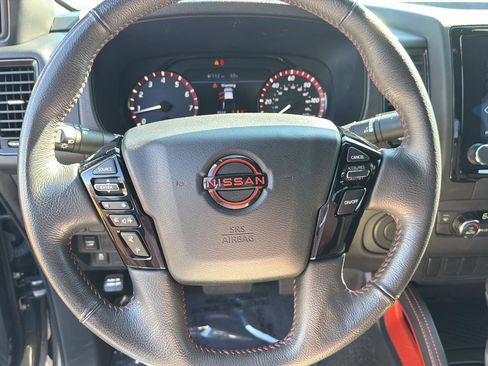 Used 2024 Nissan Frontier Pro-X RWD image 18