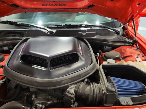 Used 2022 Dodge Challenger R/T Scat Pack w/ Shaker Package RWD image 37