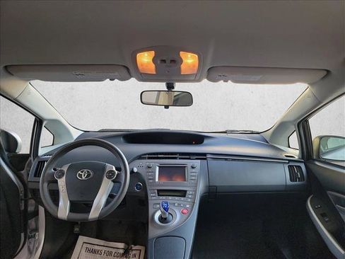 Used 2015 Toyota Prius Three FWD image 16