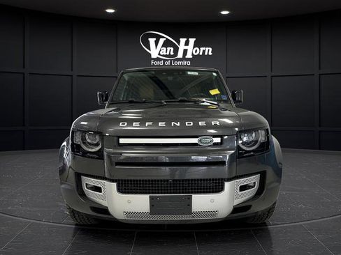 Used 2023 Land Rover Defender 130 First Edition image 12