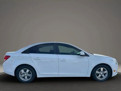 Used 2014 Chevrolet Cruze LT image 3