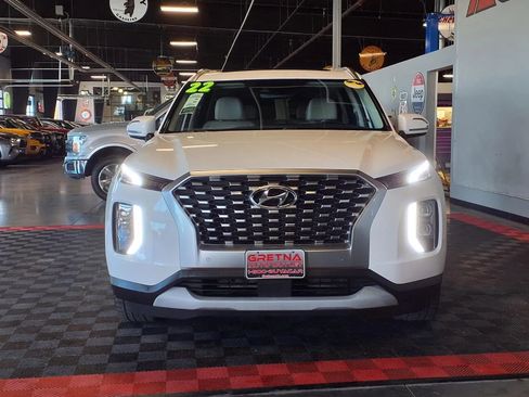 Used 2022 Hyundai Palisade SEL w/ Premium Package image 2