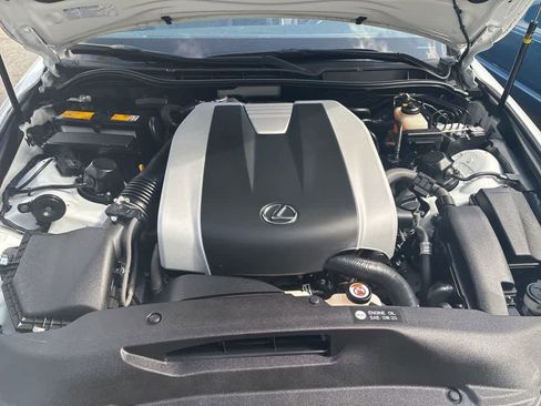 Used 2019 Lexus IS 350 F Sport image 20
