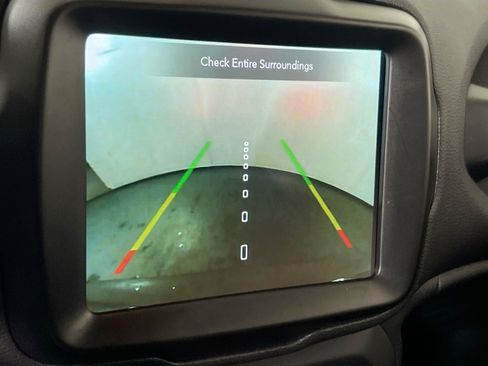 Used 2022 Jeep Renegade Latitude image 14