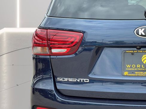 Used 2019 Kia Sorento FWD V6 image 30