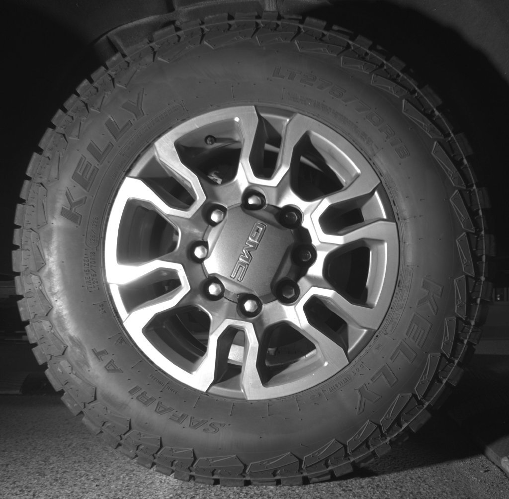 Used 2022 GMC Sierra 2500 AT4 w/ AT4 Preferred Package AWD/4WD image 12