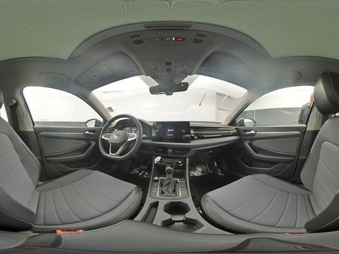 New 2026 Volkswagen Jetta SE image 10