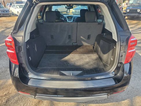 Used 2017 Chevrolet Equinox LT w/ Convenience Package image 18