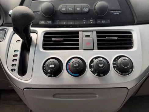 Used 2009 Honda Odyssey LX image 20