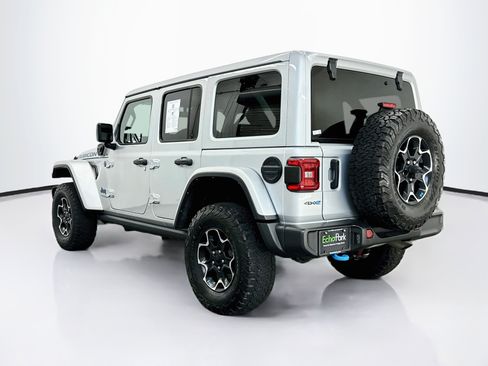 Used 2022 Jeep Wrangler Unlimited Rubicon 4xe AWD/4WD image 5