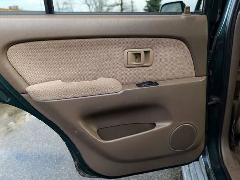 Used 1999 Toyota 4Runner SR5 image 23