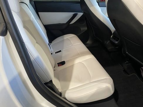 Used 2021 Tesla Model Y Performance AWD/4WD image 7