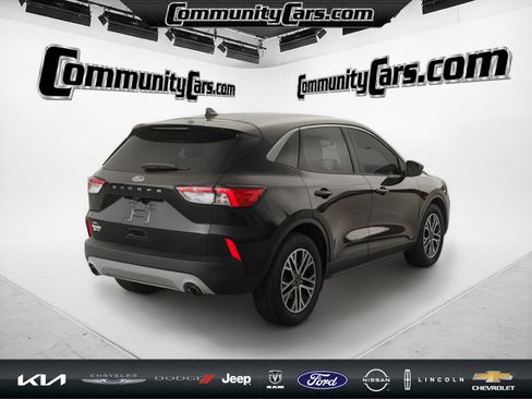 Used 2022 Ford Escape SEL image 7