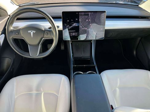 Used 2019 Tesla Model 3 Long Range image 16