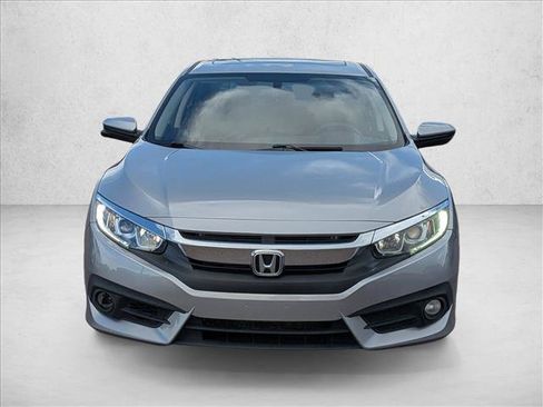 Used 2018 Honda Civic EX image 2