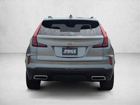 Used 2025 Cadillac XT4 Premium Luxury FWD image 6