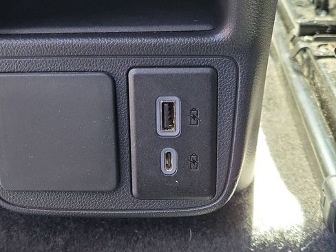 Used 2022 Buick Encore GX Select FWD image 14